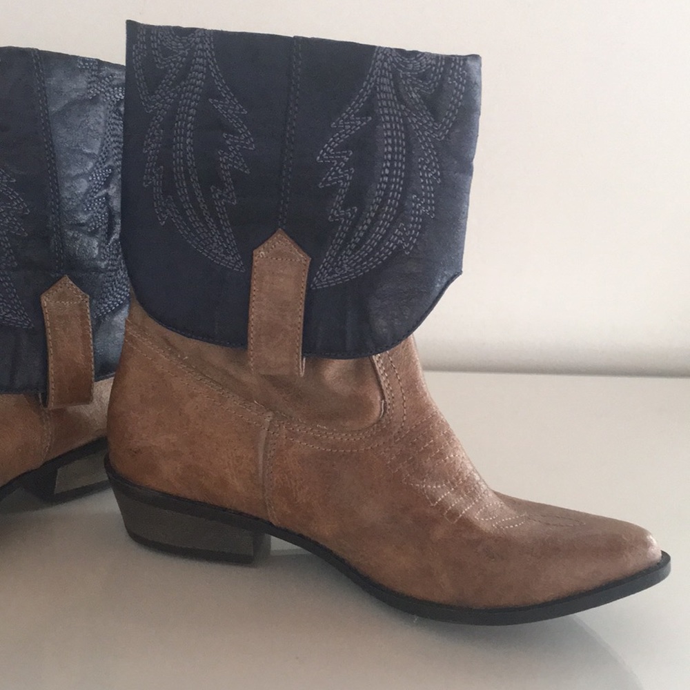 Great "Coconuts" Navy & Brown Ankle Cowboy Boots